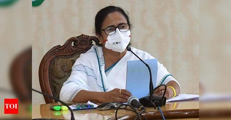 timesofindia's tweet photo. Bengal govt not even 24 hours old and they are sending teams, says Mamata 

https://t.co/D1vIupfPCG https://t.co/H69cqmKCGf