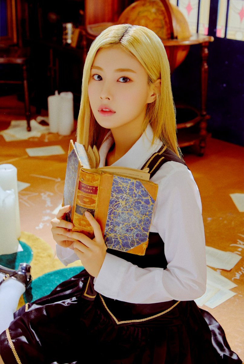 hyewon in full screen a thread: