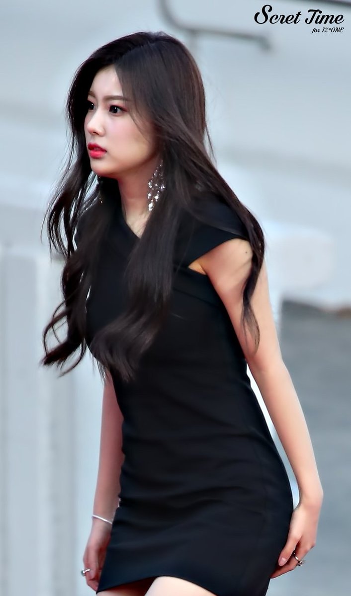 hyewon in full screen a thread: