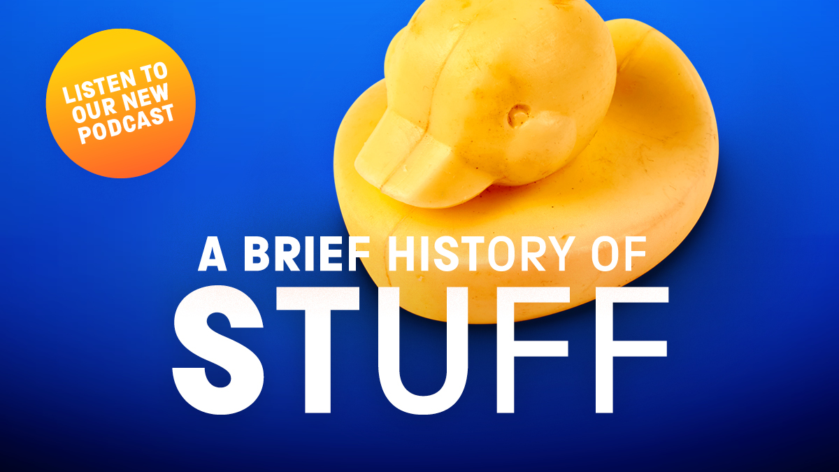 🌊 Dive straight into an epic ocean voyage with host <a href="/TherealNihal/">Nihal Arthanayake</a>, beachcomber <a href="/LegoLostAtSea/">Lego Lost At Sea</a> and curator @RoomWithANose in our #ABriefHistoryOfStuff podcast.

🎧 Listen now: bit.ly/3xJ97dE