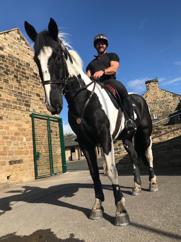 8. Football and large protests are likely to resume very soon and it’s vital I keep control of myself first so that we can do our job together effectively and safely. I won’t forget the day  @DoncasterRaces and what I learned, including taking the right bridle!