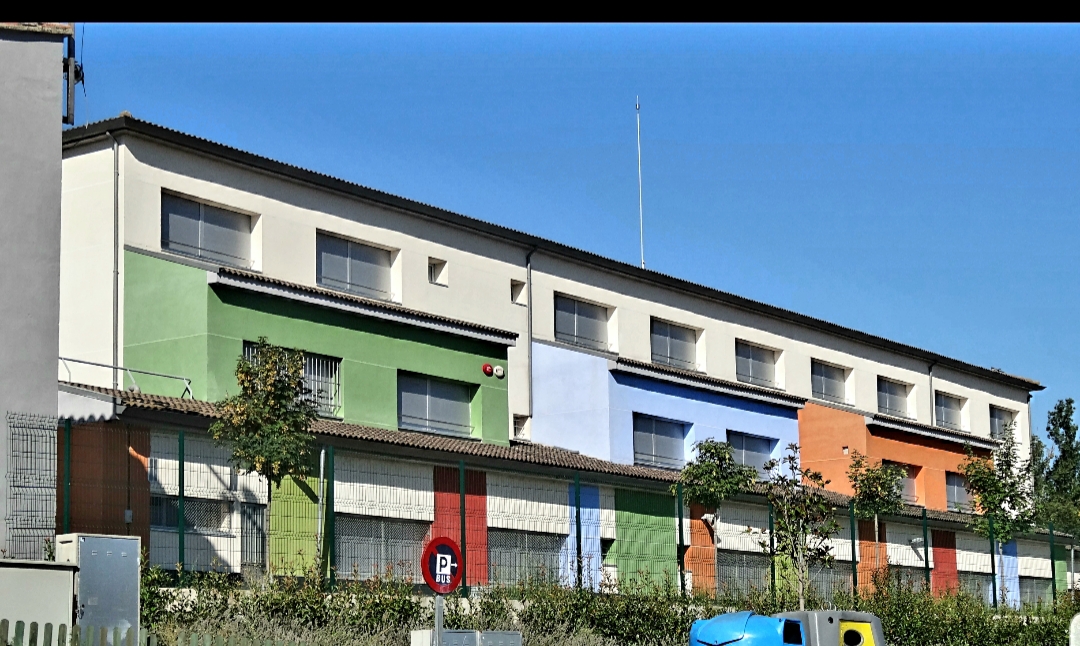 🏤 Avui us presentem l'Institut Els Planells d'Artesa de Segre.
✅ A <a href="/elsplanells/">INS Els Planells</a> trobareu oferta formativa de Formació Professional Inicial de la família d'Administració i gestió.
👉🏾 Els podeu seguir aquí
agora.xtec.cat/ieselsplanells/
#FPCAT