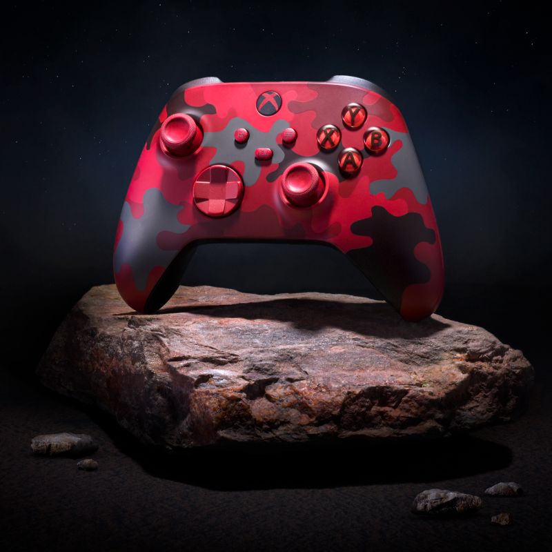 xboxuk's tweet photo. D A Y S T R I K E 💥 C A M O

🖌️ Red, Black &amp; Grey Camo
📷 Clip EpicGamerMoments™️ with the Share Button 
🎮 Connects to Xbox One, Series X|S, Windows 10 PCs &amp; Mobile
📶 Xbox Wireless &amp; Bluetooth tech

Be ready for any mission with the latest Xbox Wireless Controller colourway 😏