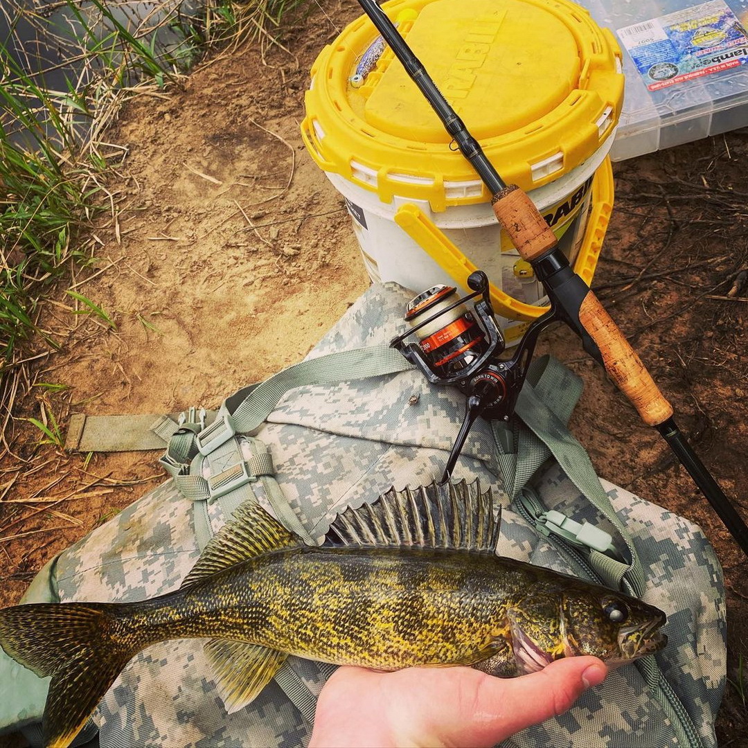 #NewArrivalAlert #newarrivals2021 
The Rushmore spinning reel has unlocked a new fish species. Show us what you have caught with the reel in the comment.
Picture credit: @sahmdawson11 
-
#bassfishing #spinningreel #fishingreel #runcl #freshwaterfishing