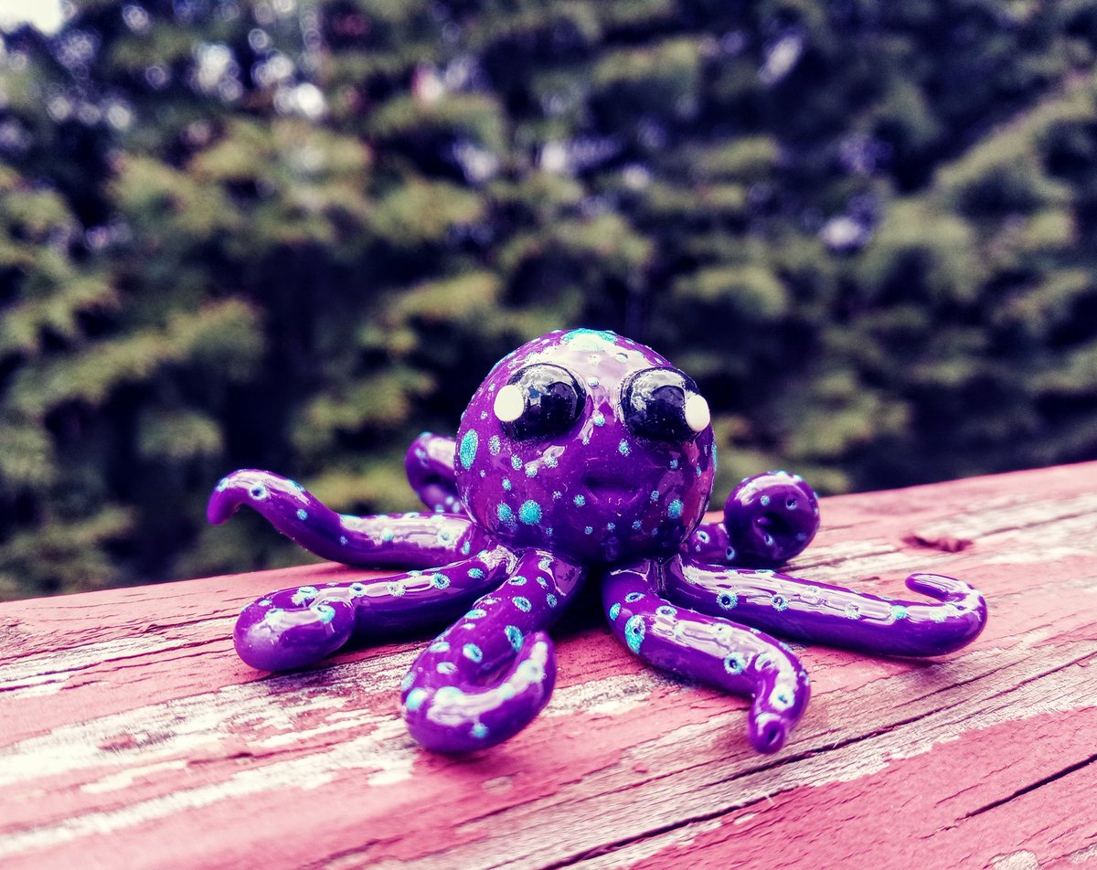 essence_elegant's tweet image. Meet Coco! 
The sneaky little octopoddy that will be available during our launch 🐙😍