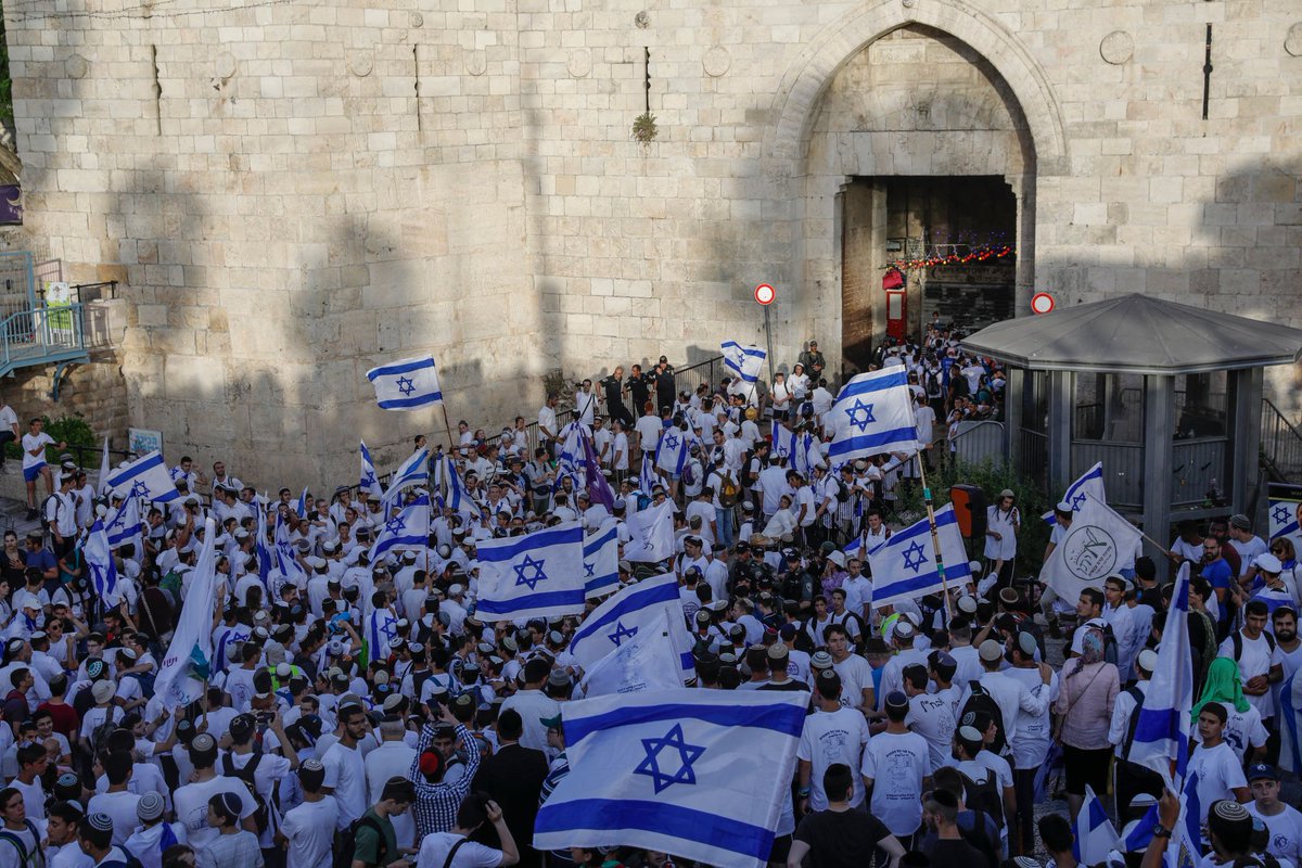 The next Supreme Court hearing will take place on Monday, which coincides with Israel's Jerusalem Day.On that day, 30,000 Israeli settlers and their supporters are expected to march through the Old City towards Al-Aqsa Mosque  http://ow.ly/6rCJ30rGTWv 