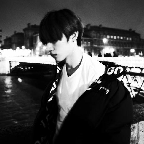 starrysunuwu's tweet photo. HILING
a sunwoo filo au 

— wherein cloud spent one saturday night with a guy, not knowing that this guy is a senior intern in a hospital she's going to work at for the next three months. well, that's the plot until one caught feelings for another. https://t.co/5gplH0uXUW