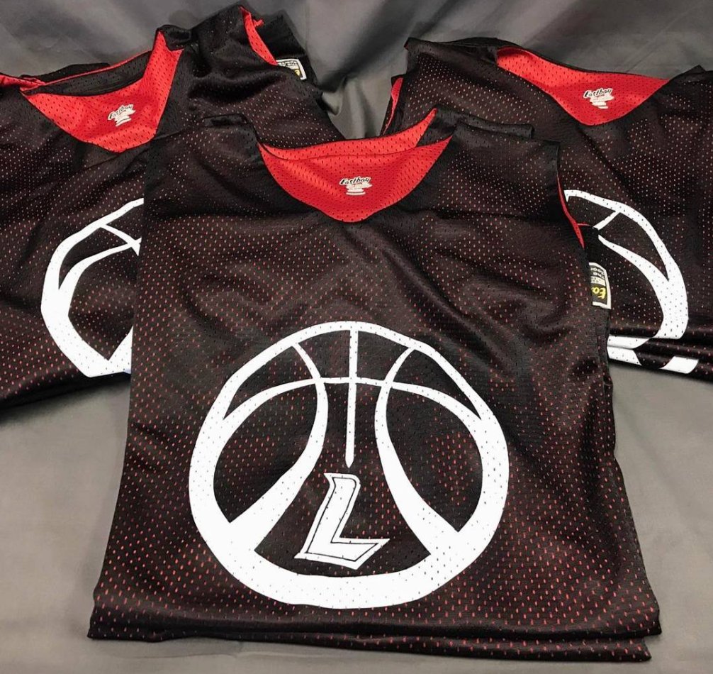 usbaec's tweet image. All advertising tools that fits in your company and personal needs. We create to help your business grow. Take a look of our page for more details: usbaec.com/negocios/8looo… 
#T-shirts #CustomizedItems #OffsetPrinting #Signs #Embroidery #Designs