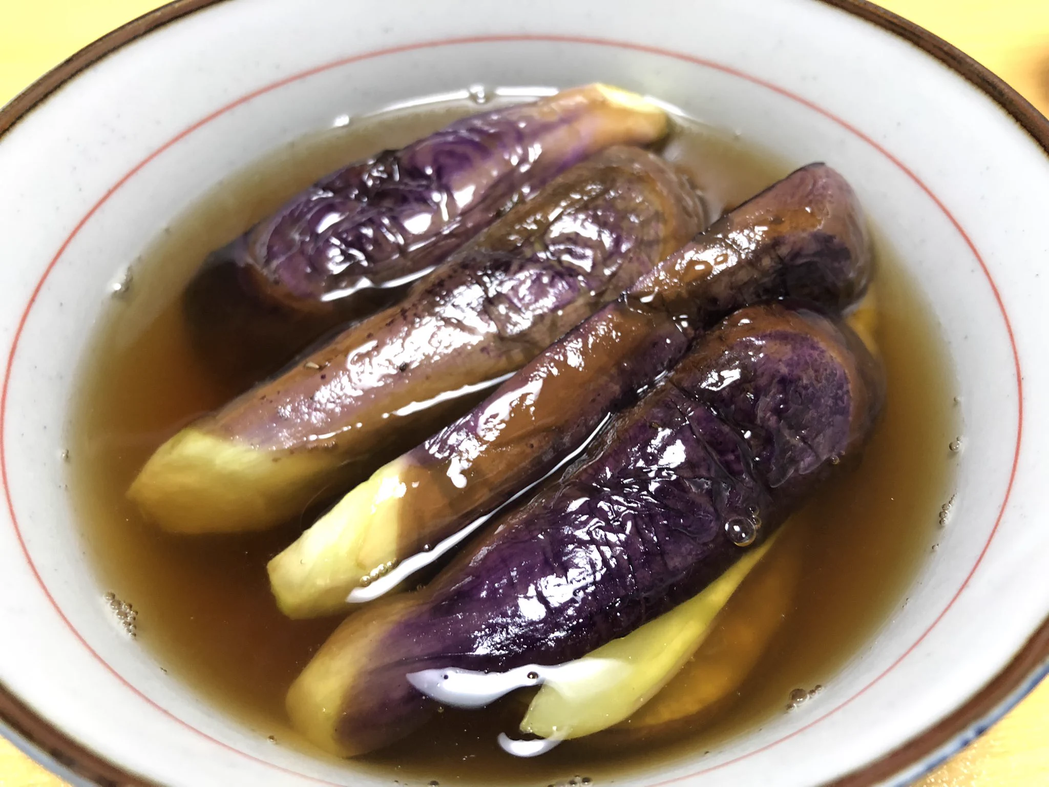 美味しそうで作り方も簡単！切って焼いて浸すだけの茄子レシピ！