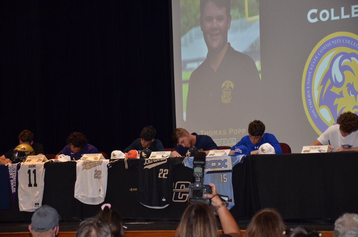 SpcAthletics's tweet photo. Were are so proud and happy for Tommy Popp, Marco Palaganas, Garrett Glasgow, Jake Huff, James Duffy, @treilly44  and @johnny10shields Signining their letters of Intent to play collegiate athletics. https://t.co/lJpD08QJY1