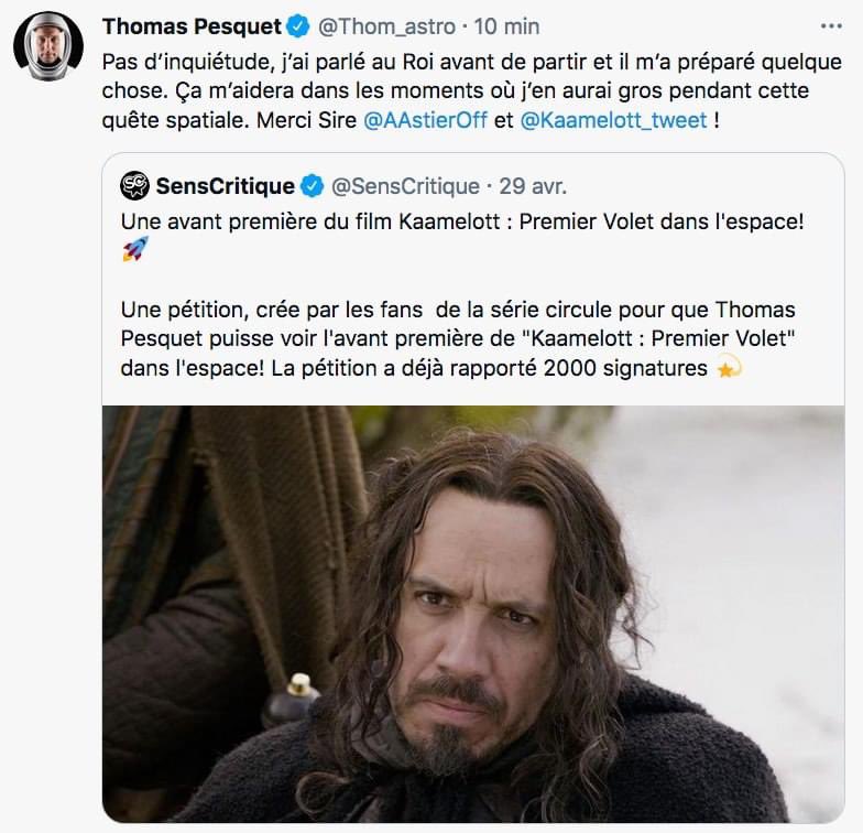 HugoDees's tweet image. Mais... Est ce que quelqu&apos;un connaît une personne plus géniale que cette homme ??? 😱😍💫 #Kaamelott @Kaamelott_tweet @AAstierOff 
#kaamelottdanslespace