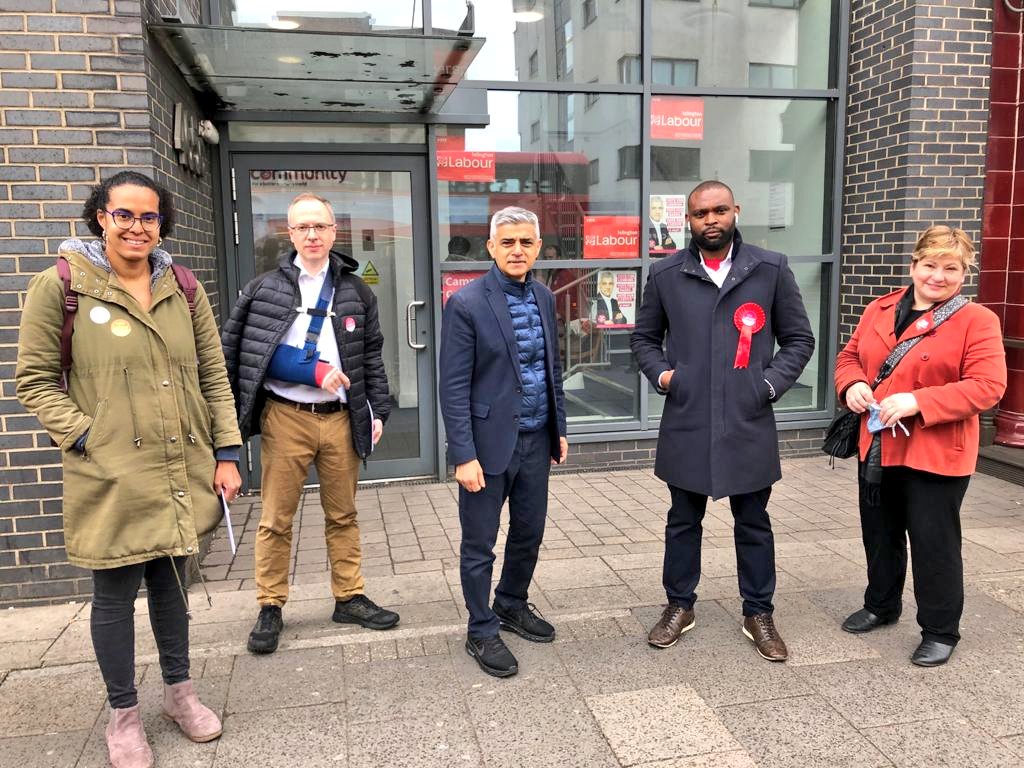 This election is a two-horse race between me and the Tory candidate. Good to be here in Islington speaking to residents about why every vote matters. Vote for jobs, jobs, jobs. Vote for a greener, cleaner city. Vote for the city you love. #VoteLabour  #TeamKhan