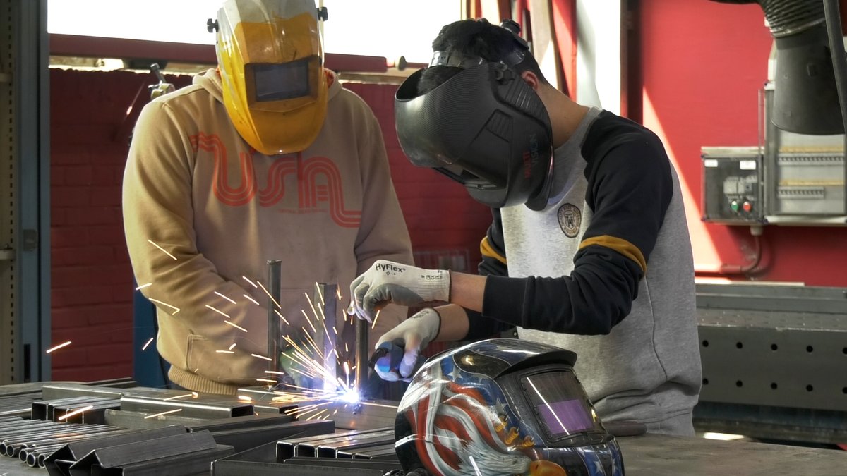 Jongeren maken kennis met de bouw (video) - regionoordkop.nl/06/05/2021/jon…
#denhelder #hollandskroon