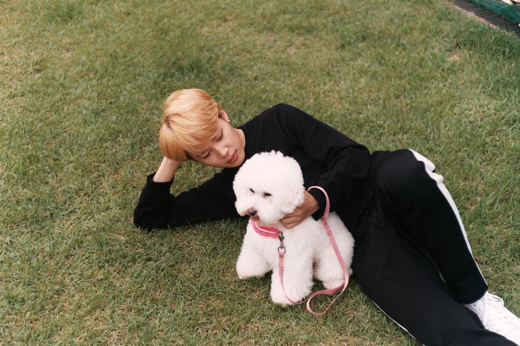 Taking a pottery class, playing with dogs and going on evening walks with Jimin  #BestFanArmy  #BTSARMY    #iHeartAwards  @BTS_twt