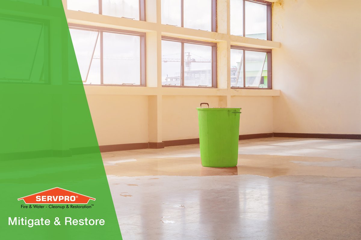 servpronwc's tweet image. When a water-related emergency strikes, time is of the essence. There’s a critical period when business owners and property managers must take action to decrease health risks, preserve their commercial space and minimize lost productivity and revenue. ow.ly/IQPR50EFkFH