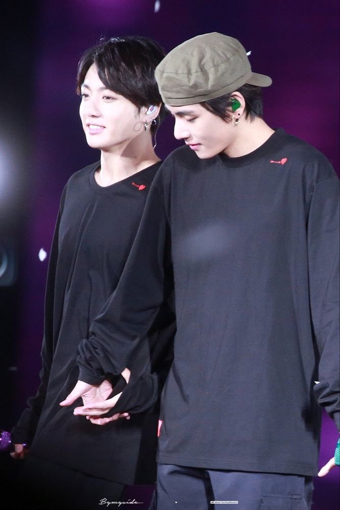 taekook pictures without crop; a necessary thread