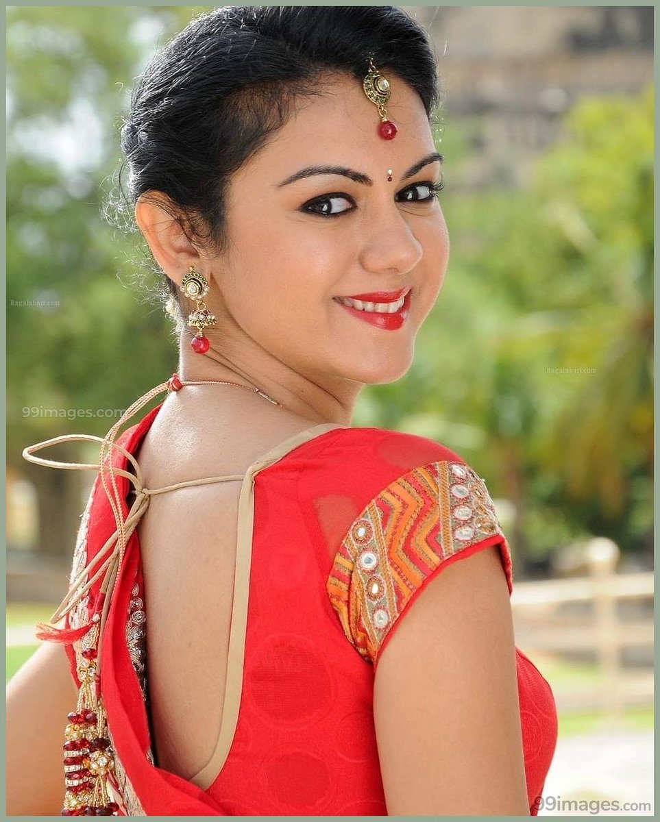 Indianactorwiki's tweet image. Kamna Jethmalani is an Indian Actress and Model. She was born on 10 December 1985 in Mumbai, India. She mainly works for the south Indian film industry such as Telugu, Tamil, Malayala, and Kannada film industries.  #ContactAddress #HouseAddress

indianactorwiki.in/kamna-jethmala…