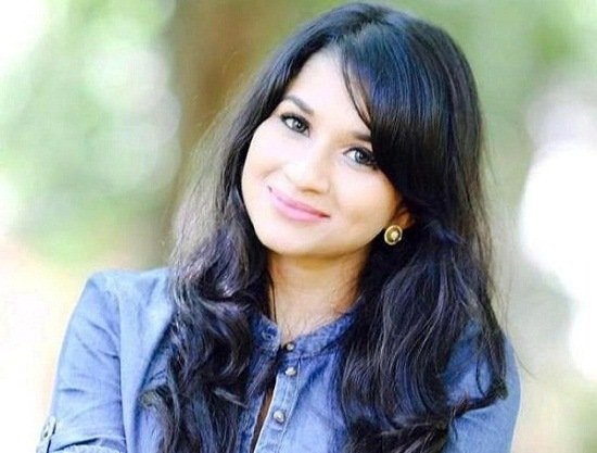 Indianactorwiki's tweet image. Shwetha Shekar is an Indian Actress. She mainly appears in Tamil Film Industry. She used to work as GMAT Instructor at Jamboree Education and a Research Assistant at The George Washington University, Washington, D. C.  #ContactAddress #EmailId

indianactorwiki.in/shwetha-shekar…