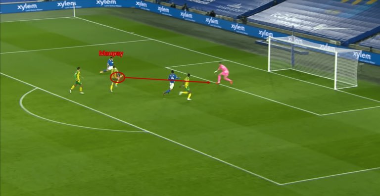 His systems change from game to game, but the underpinning tactical concepts remain:build up through the wide areas via quick, short passes, and look to find the dynamic/mobile striker in the penalty area.Their xG underperformance and lack of lethality is letting them down