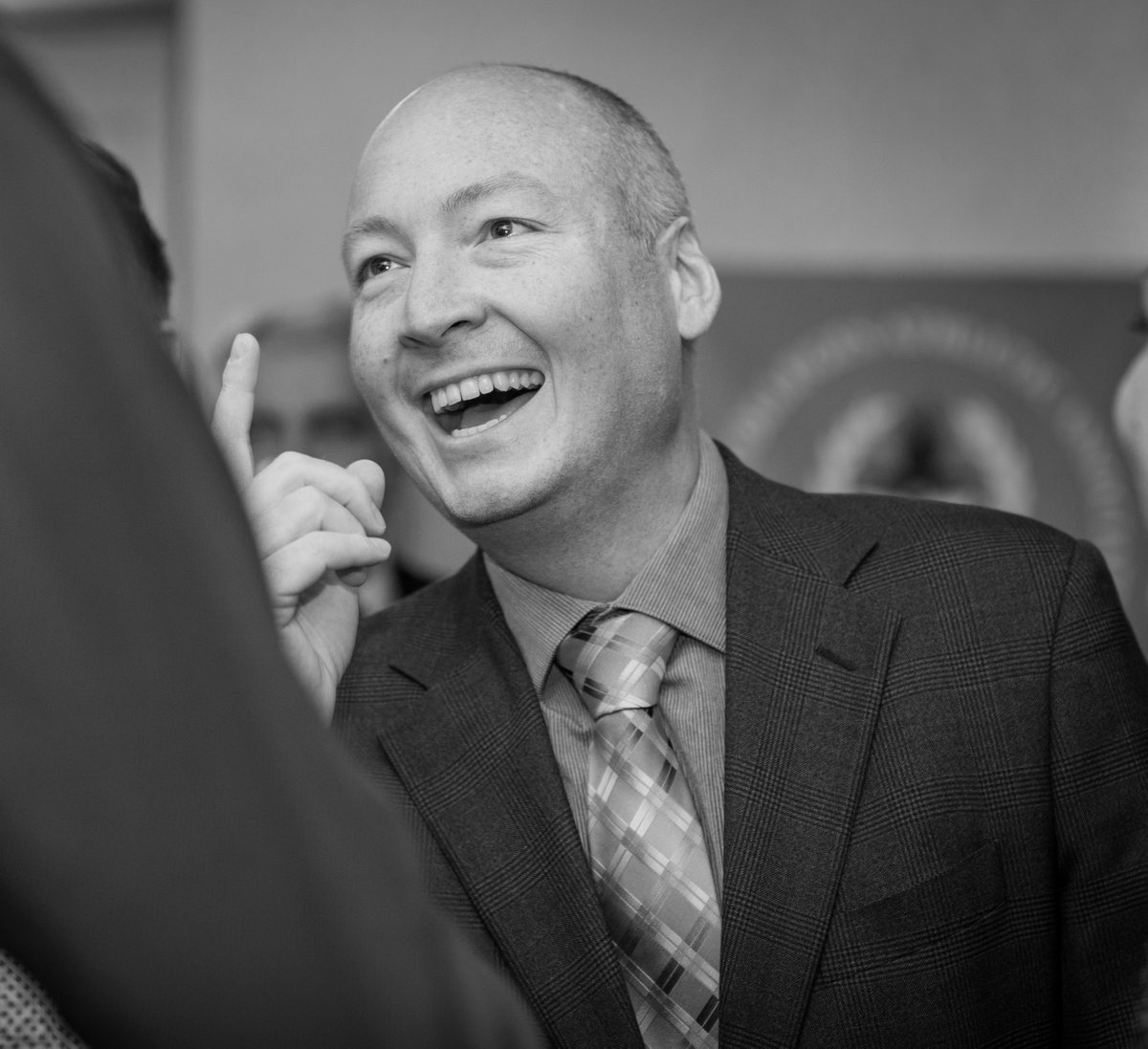 It is with great sadness that we mourn the loss of our beloved Athletic Director, David Mantel. Dave has passed away after a courageous battle with cancer. 🖤
We welcome you to read the full Resound story of Dave’s life and legacy. bit.ly/2QZJuo7