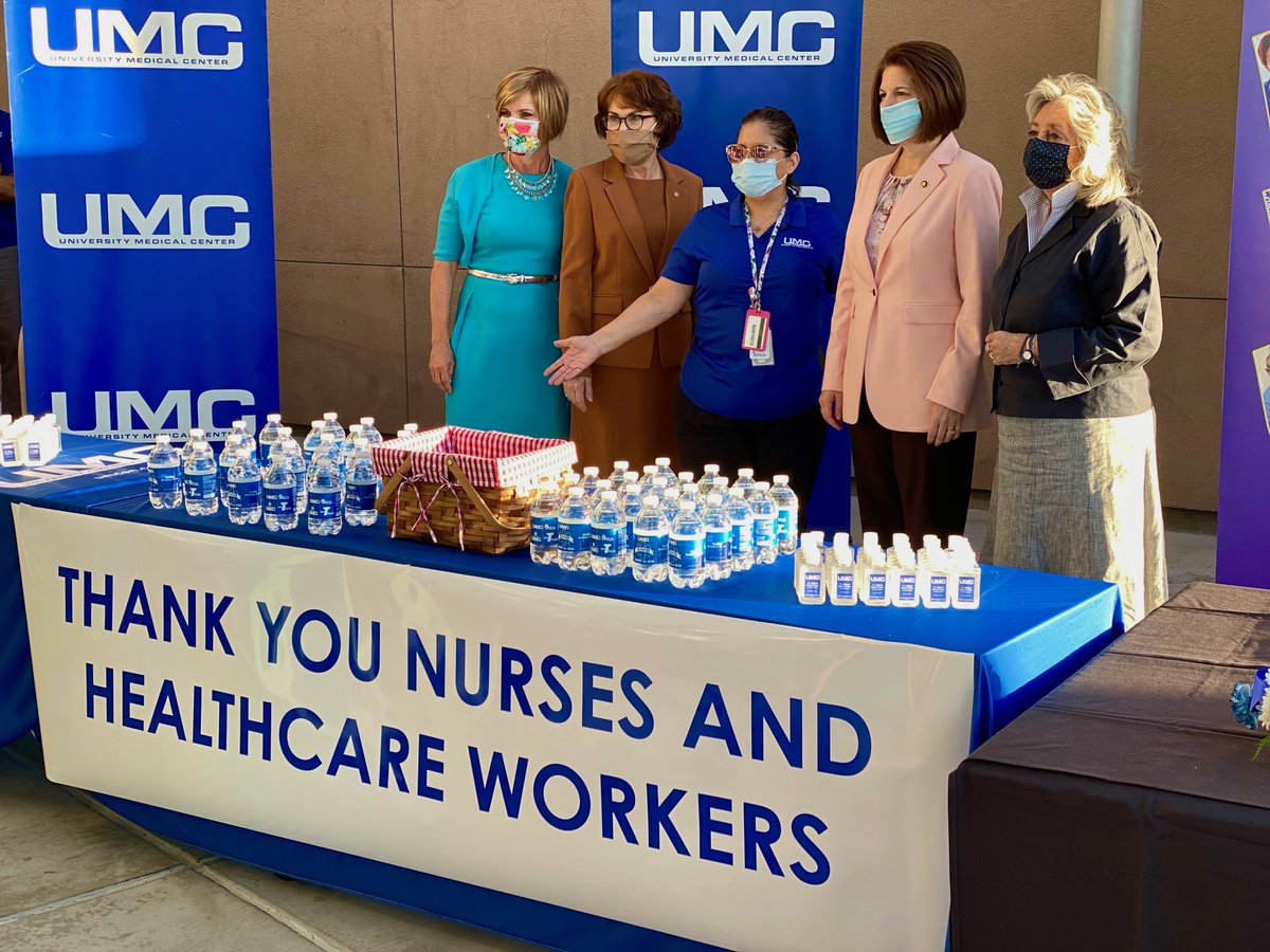 SenJackyRosen's tweet photo. Great to be with @FLOTUS, my Nevada Congressional colleagues, and @SEIU this morning at @UMCSN to thank our nurses and health care workers during #NationalNursesWeek. 

We owe them a debt of gratitude for their tireless work taking care of us during the pandemic. https://t.co/PDXDvh6ggd