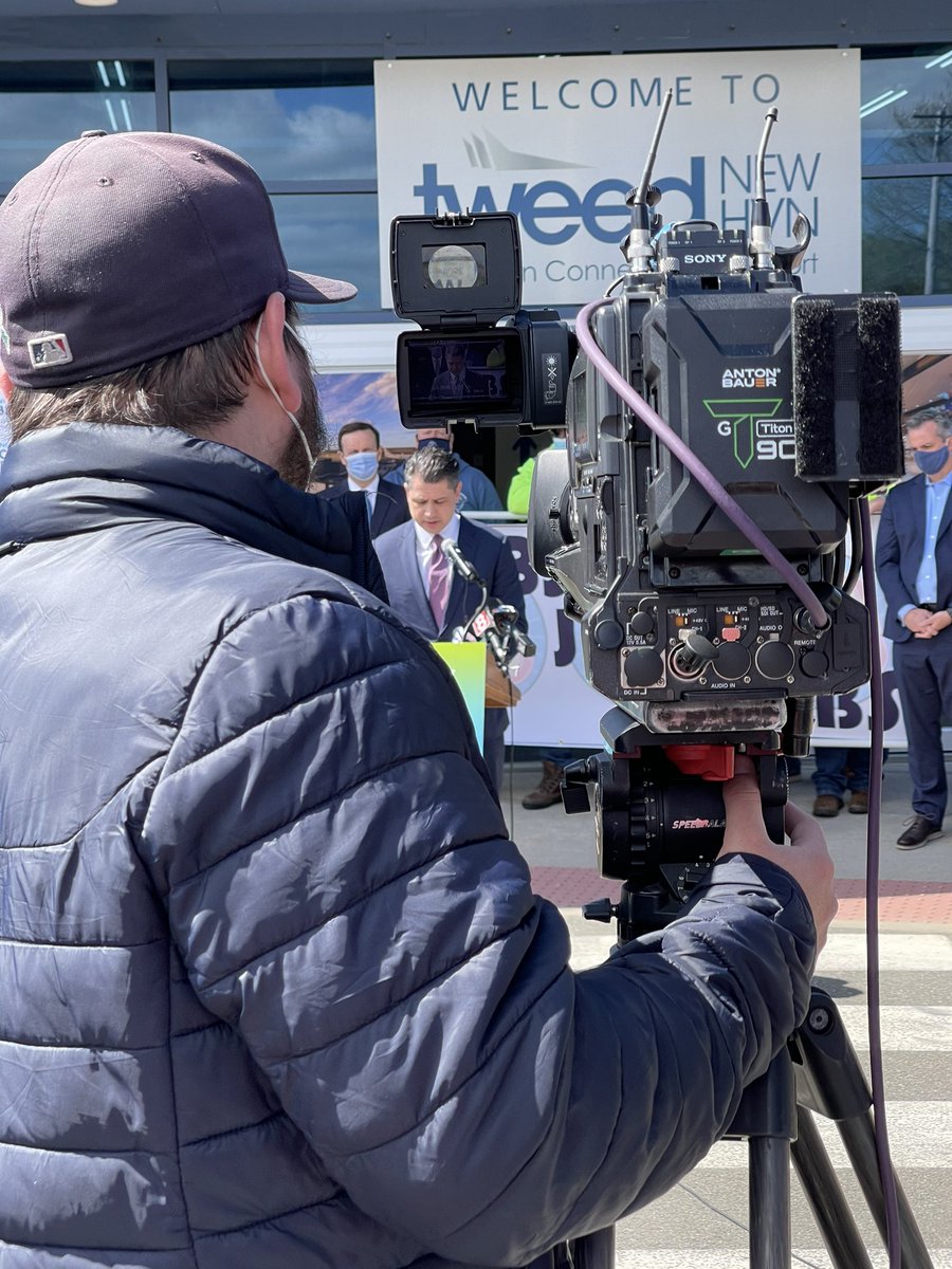 Airport Executive Director <a href="/SeanScanlonCT/">Sean Scanlon</a> announces a partnership w <a href="/Avports/">Avports</a> to expand the airport. 🙌