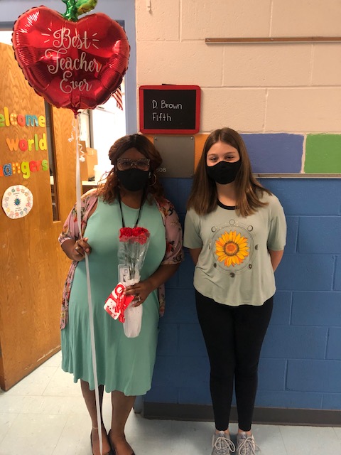 Deadra Brown tweet media