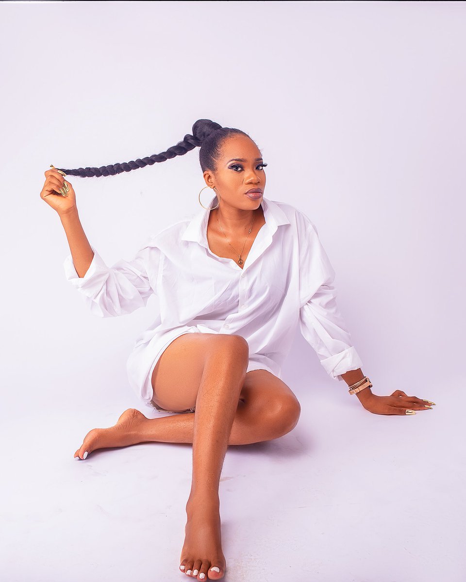 omgitzsofie11's tweet image. It’s my birthday today guys 🎂🎂🥳🥳😩. It’s Taurus season 💃💃💃. Kindly say a prayer for me 🙏. Happy birthday to me 🎂🎂💃💃💃