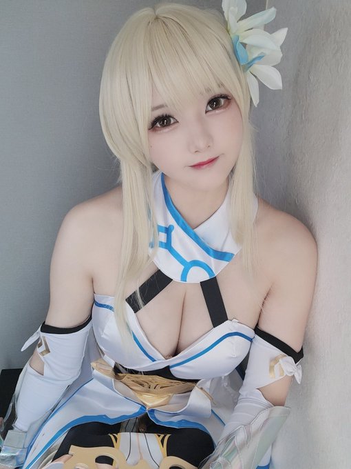 Twitterのコスプレ画像21