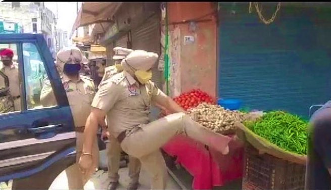 Suryansh_siingh's tweet image. When you have regular income you hardly worry about people who earning on daily basis 🙏🏻 #respect @PunjabPoliceInd @punjabkesari