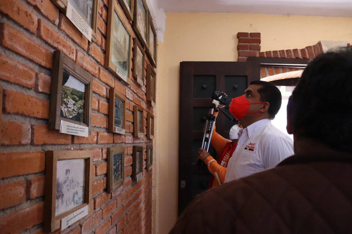 jmvalerapiedras's tweet photo. Les comparto que visité el Museo Real de Mictlan, un espacio que existe gracias a la iniciativa de Don Toño Moreno y su familia para preservar la historia de #Omitlán.
¡Gracias por su recibimiento! https://t.co/qQBWVnJW15