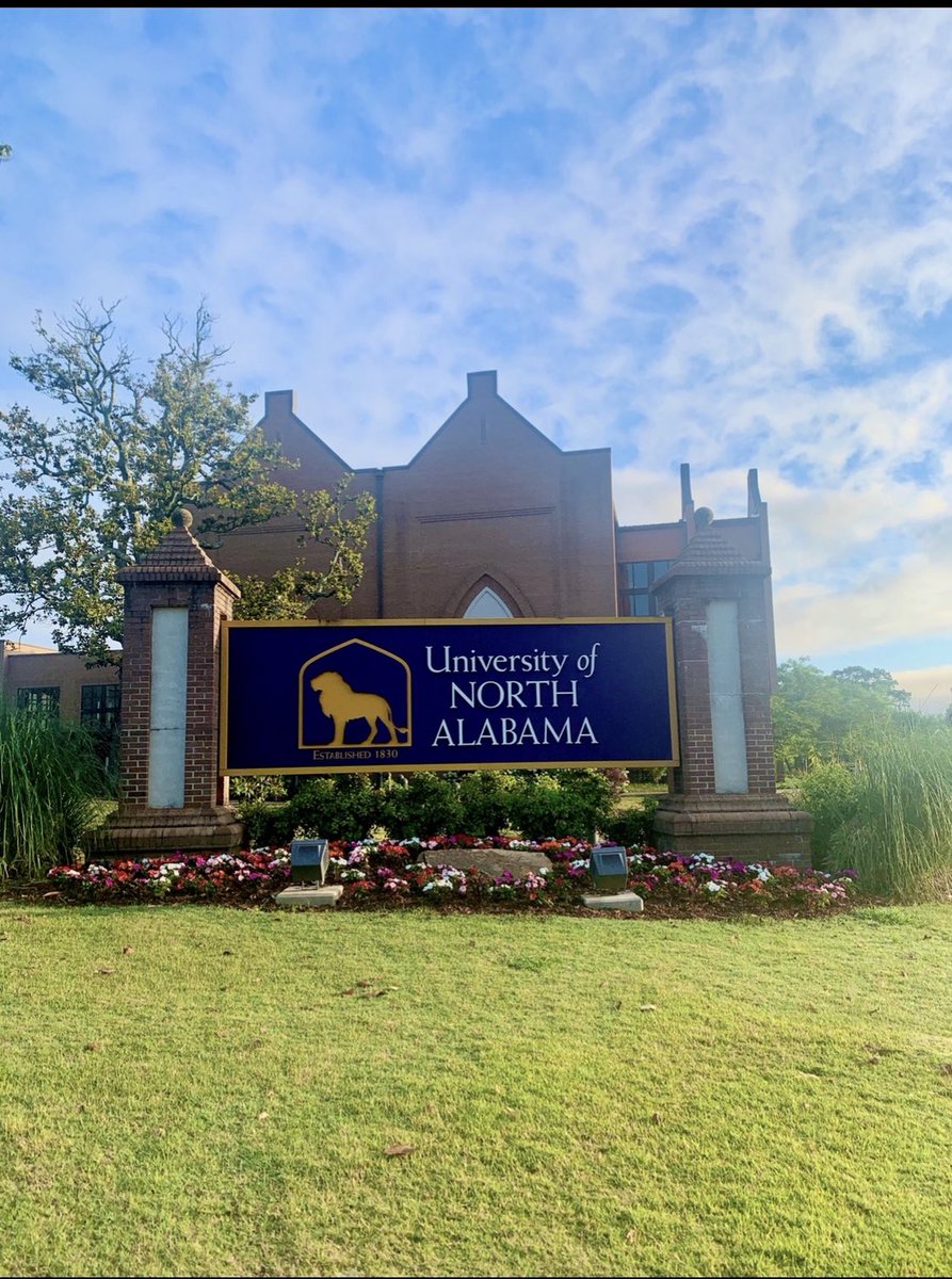 Will_Lankford22's tweet photo. BLESSED to receive my first Division 1 Offer from the University Of North Alabama 🦁💜 @colbyellis @CoachL__ @causey_tom @AL6AFootball https://t.co/Fo2m5Jm9Tb