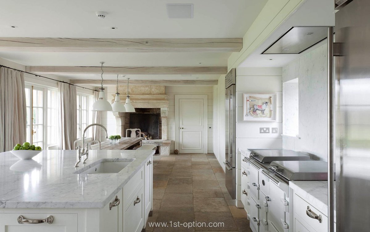 1stOptionBooker's tweet photo. Gorgeous kitchen design 
#interiordesign #interiorstyling #interiorideas #interiordesignideas #interiordesigners #interiors #interiordesigns https://t.co/ynkftDj6Jn