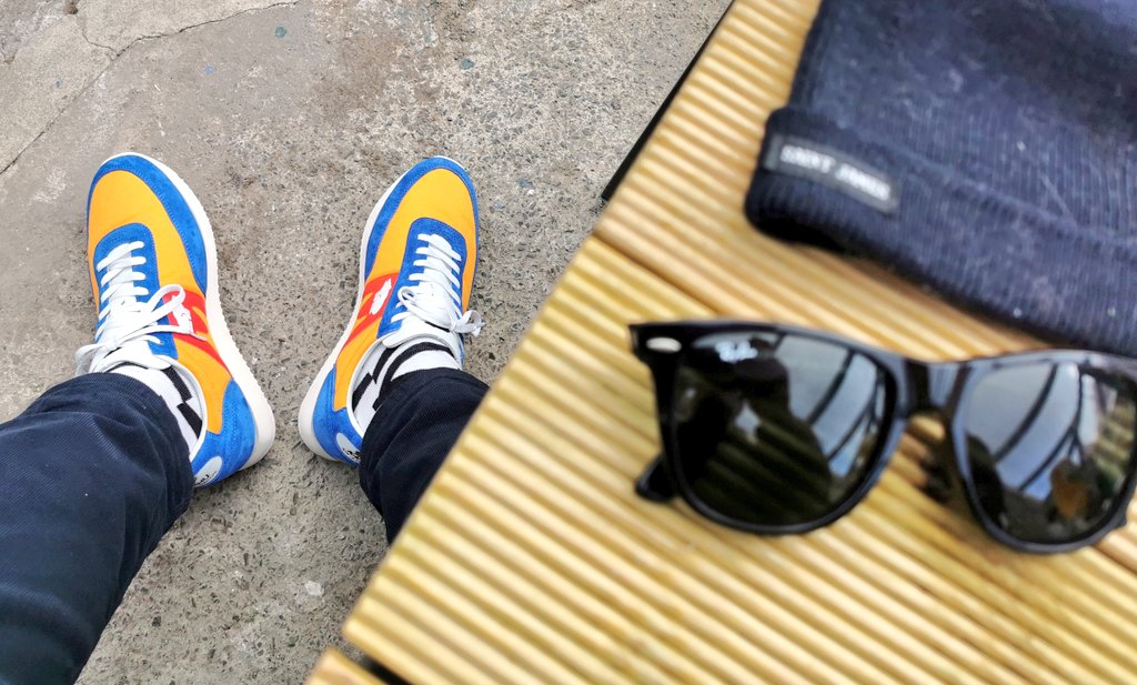 SockCouncil's tweet photo. #SocksOutThursday

👟 @karhuofficial Albatross
🧦 Bruno ahead of the #MUFC game
🕶️ @ray_ban Wayfarer
🎩 @saintjames
.
Anyone else find the #UEL more entertaining than the #UCL

https://t.co/YLluvjvpec https://t.co/wBSbs79qb2