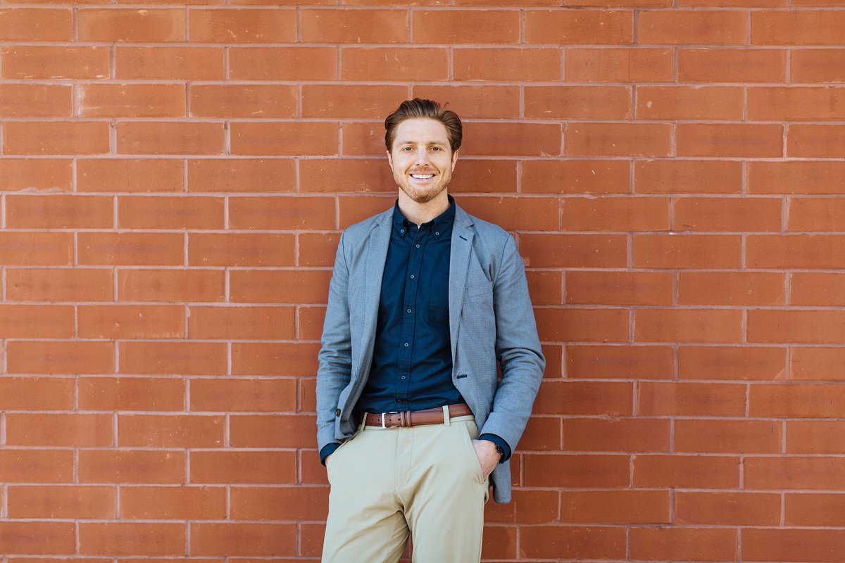 Meet one of our agents, Tim Lilley! Born and raised in Philly near Fitler Square, Tim knows the city and burbs like the back of his hand. He will help you navigate the neighborhoods and understand the market landscape ☺️
