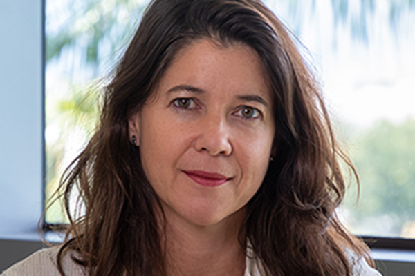 scrippsresearch's tweet image. Meet more of our faculty on #ScienceWithAView. Here we chat with Prof. Susana Valente, a leader in the field of #HIV research. She speaks to her early career interests, the block &amp;amp; lock approach to tackling HIV and how the virus can affect the brain scripps.edu/news-and-event…