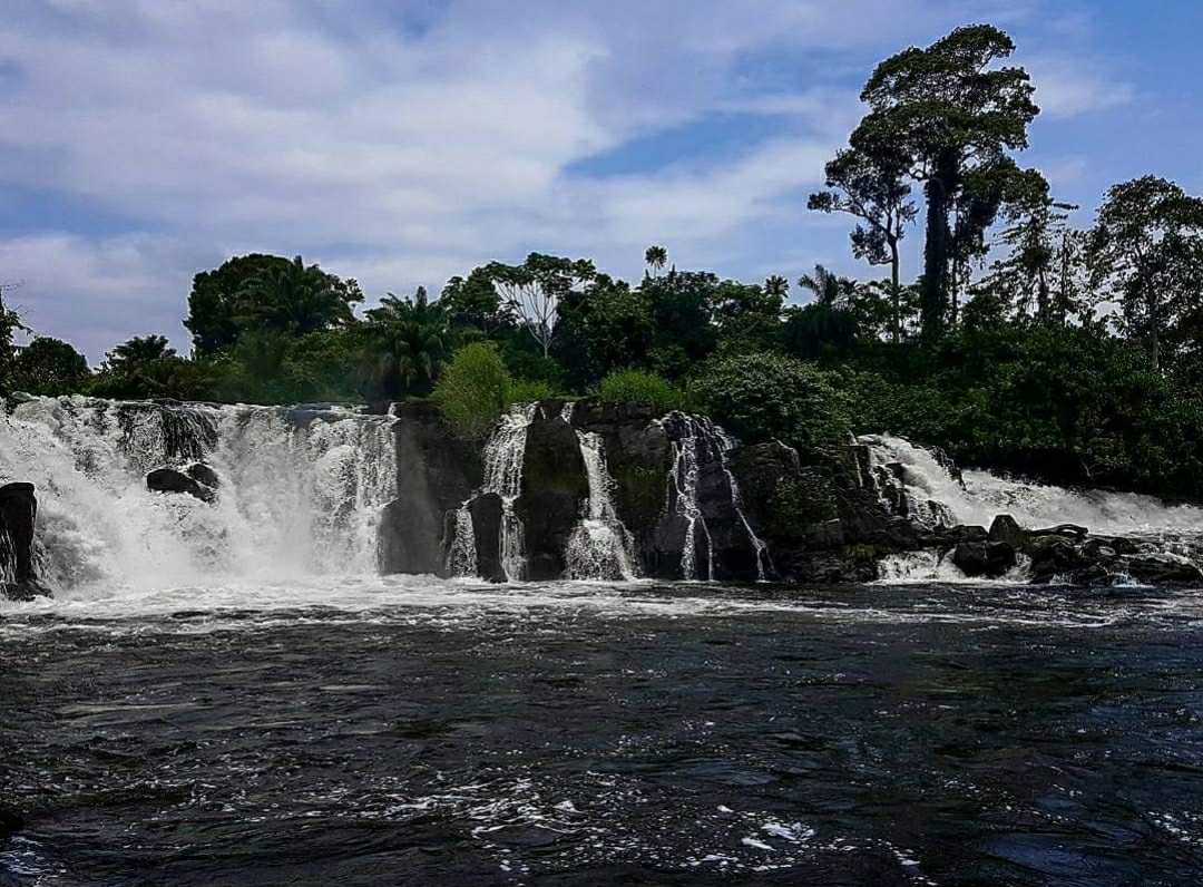 7- Chutes de la Bomana, (Sud-Ouest)/ Chutes de la lobé, (Sud)/ Chutes d’Ekom Nkam, (Littoral)