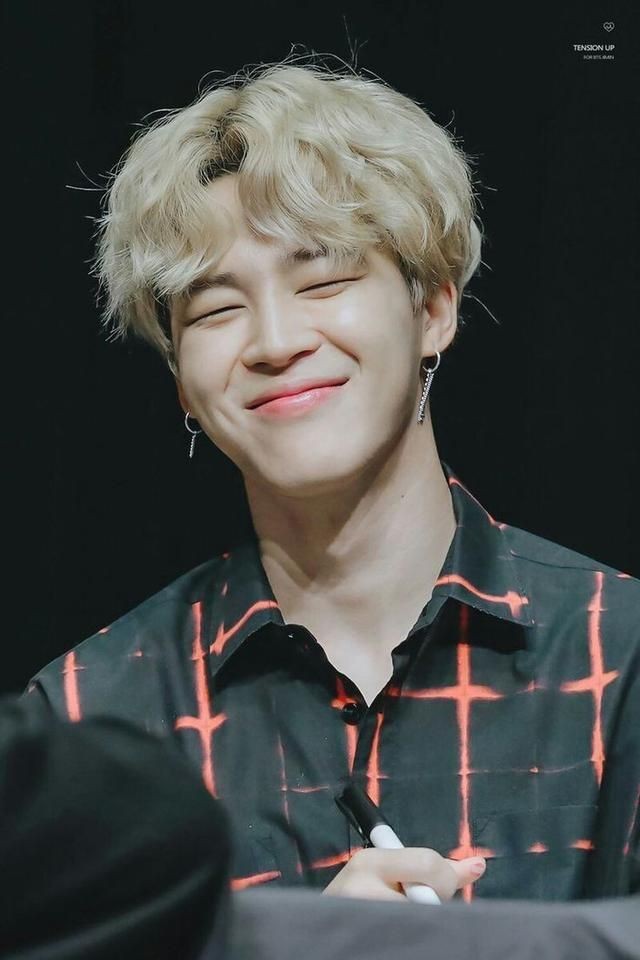 The infamous eye smile
