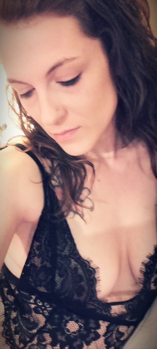 My Beautiful  Wifey https://t.co/F8DVjyrITz https://t.co/pEvwIx6kXH