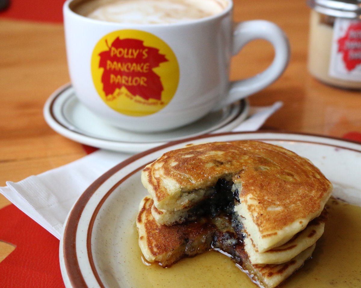 PollysPancakeParlor tweet media