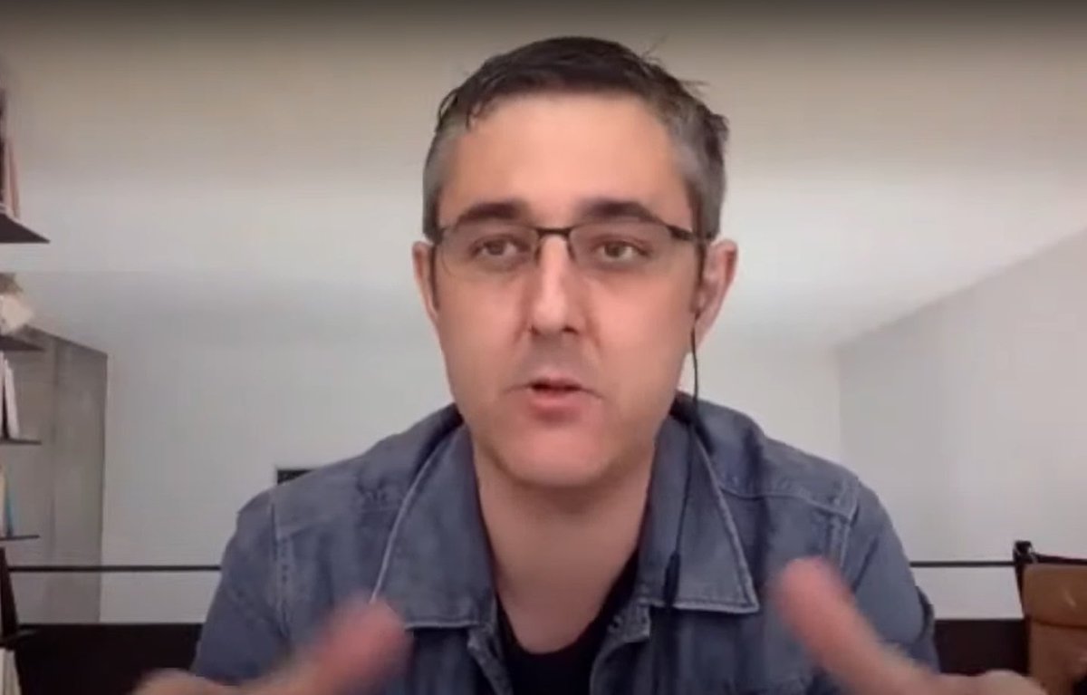 Este diálogo entre <a href="/daniInnerarity/">Daniel Innerarity @daniel-innerarity.blsky.social</a> y <a href="/EduMadina/">Edu Madina</a> es para enmarcarlo. 

youtube.com/watch?v=Fn5Gcj… 

Guinda de 8 horas y 40 ponentes del Seminario Next Generation, la Socialdemocracia ante los retos de la era digital. 

A partir 19:30 para verlo desde el principio.