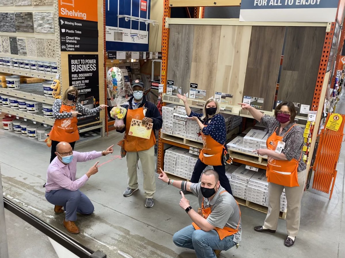 It’s a great day for John who is celebrating his 30th Orange Anniversary with <a href="/HomeDepot/">The Home Depot</a> 🎉 We are so grateful to have you on our team, John!! <a href="/antheyp_anthey/">Anthey Presutti</a> <a href="/maryanne_stl/">Maryanne St. Laurent</a> <a href="/JasonArigoni/">Jason Arigoni</a> <a href="/DianeRaymond26/">Diane Raymond</a>