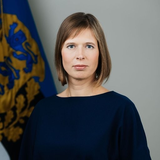 8 : Kersti Kaljulaid (Estonia) : I have a hard time calling her "hot" given that she looks exactly like my mom's best friend who was also our family GP. But objectively I think she deserves the spot and her haircuts are always fantastic