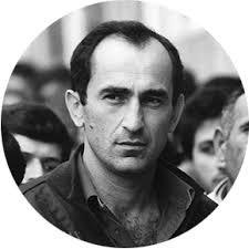 5 : Robert Kocharian (Armenia) : Like a decent proportion of Caucasian men, he looks just like the other Robert (De Niro). Very cool body hair game : strong eyebrows, owning his baldness, showing off just enough forearm