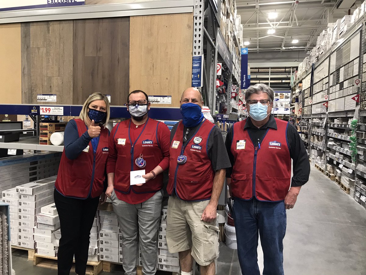 Victor from our Avondale store is doing an outstanding job meeting the needs of our customers and providing them with everything they need to make their floors beautiful! <a href="/GerenserRonald/">Ronald Gerenser</a> @HenesTim <a href="/Janeen63970425/">Janeen</a> <a href="/DamonBennettR7/">DBennett</a> <a href="/CobyLeleaux/">Coby Leleaux</a>