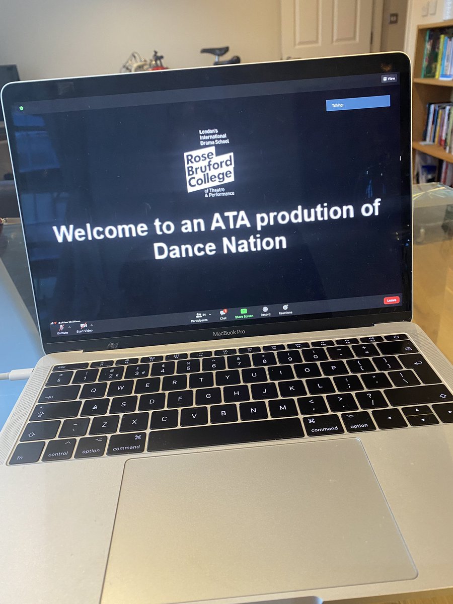 katespencer_uk's tweet photo. Last week it was Dance Nation, tonight, itโs Blue on Blue.
These 3rd year American Theatre Arts students are absolutely smashing the first of their final productions.
One very proud tutor over here ๐๐ฝ
@rosebruford #ata #rbcata https://t.co/nOEMCtGERY