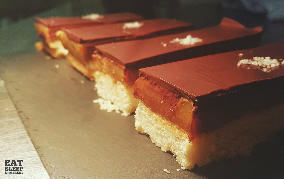 .<a href="/BrasserieSM/">Shepton Brasserie</a> - Since 2015, Shepton Brasserie has been in the hands of chef Richard Page. Richard uses the freshest of ingredients, ensuring quality flavours on the plate. The restaurant offers intimate spaces as well as group space to meet and catch up → eatsleepsomerset.co.uk/places-to-eat-…