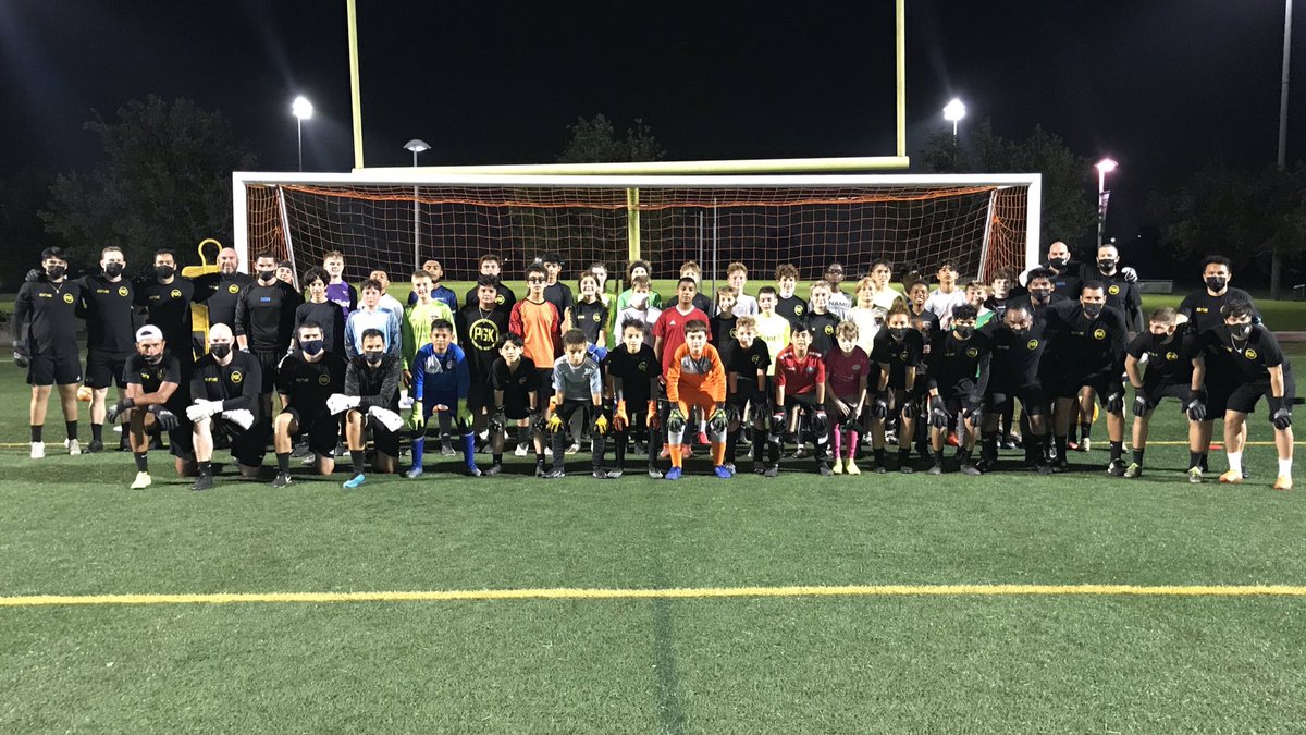 PaulRogersPGK's tweet photo. Another two fantastic FREE @HoustonDynamo &amp; PGK goalkeeping sessions this past Sunday! A great turn out from GKs and coaches alike. 
#goalkeeperdevelopment #goalkeepercoaching
#goalkeeping
For more GK sessions: https://t.co/7tTDcRtrFM https://t.co/Sxg4JuXgxo