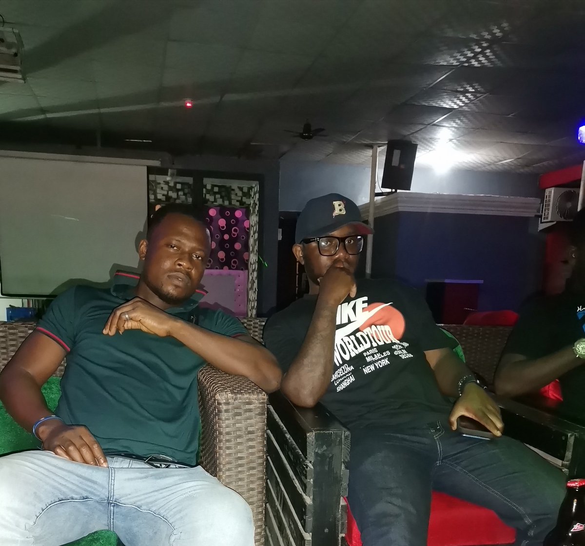 Freshness222's tweet image. Make money ooh make they know used your teeth do opener for family meeting