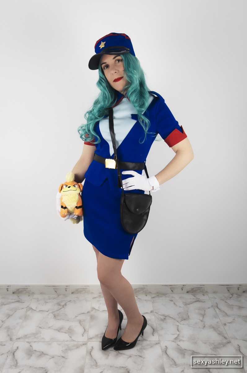 Pokemon Sexy Officer Jenny
